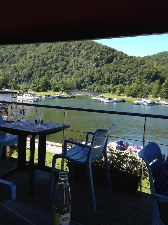 Les Voisins De Mr Sax Guest house Dinant